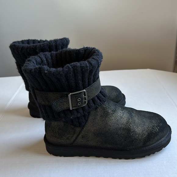 UGGs  Cambridge metallic suede boots in size 7 - Picture 4 of 6